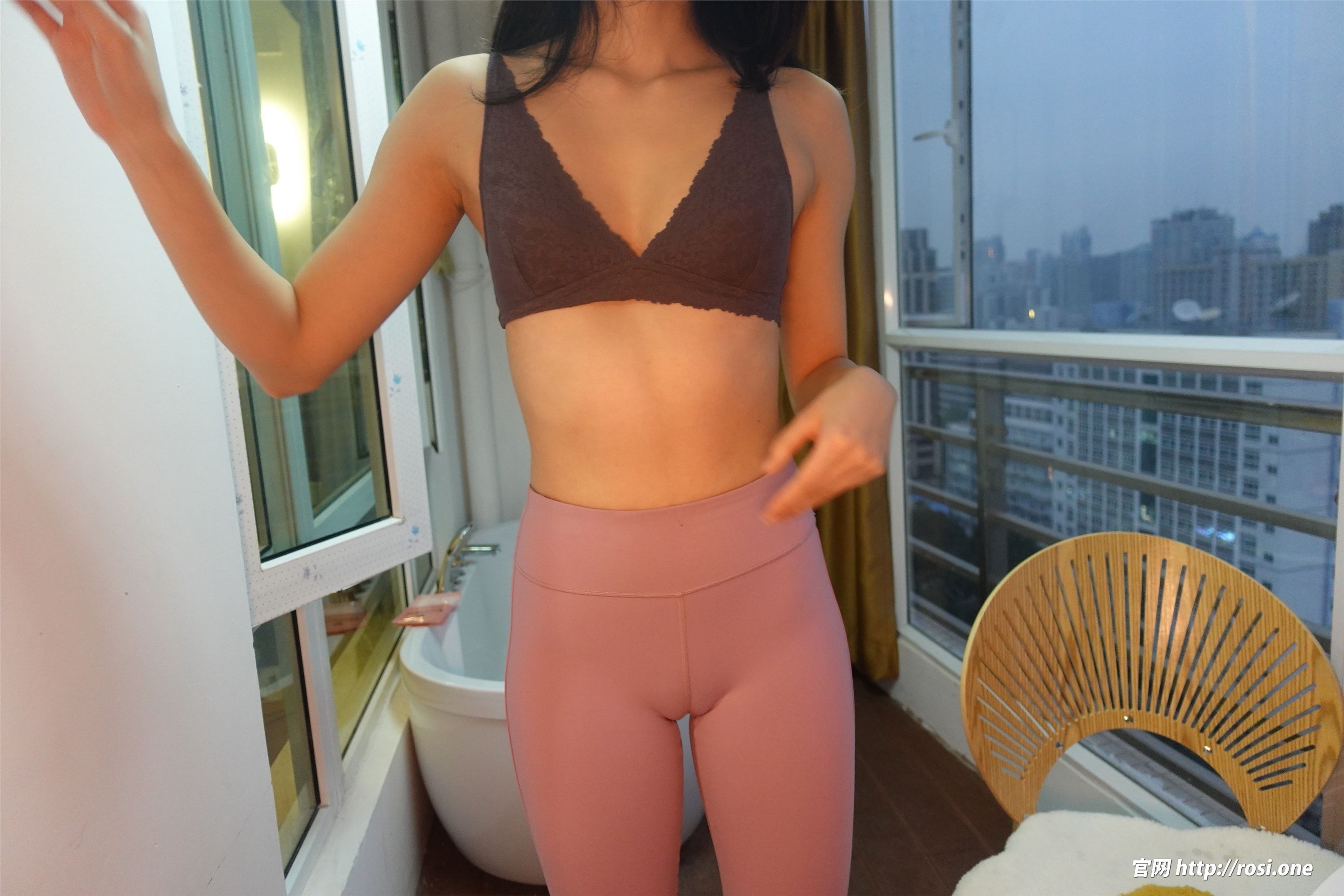 ROSI写真 2022.03.30 NO.3768